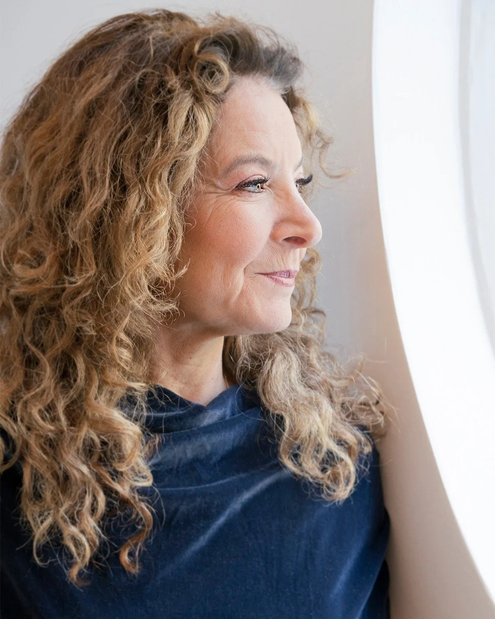 I know I haven't posted in forever ... but I'm still here 😁 Doing my thing.

Here's a client Spotlight &rarr; Every entrepreneur carries a story, a rhythm, an energy that shapes their work. 

Brandee&rsquo;s latest branding efforts and mini-portrait