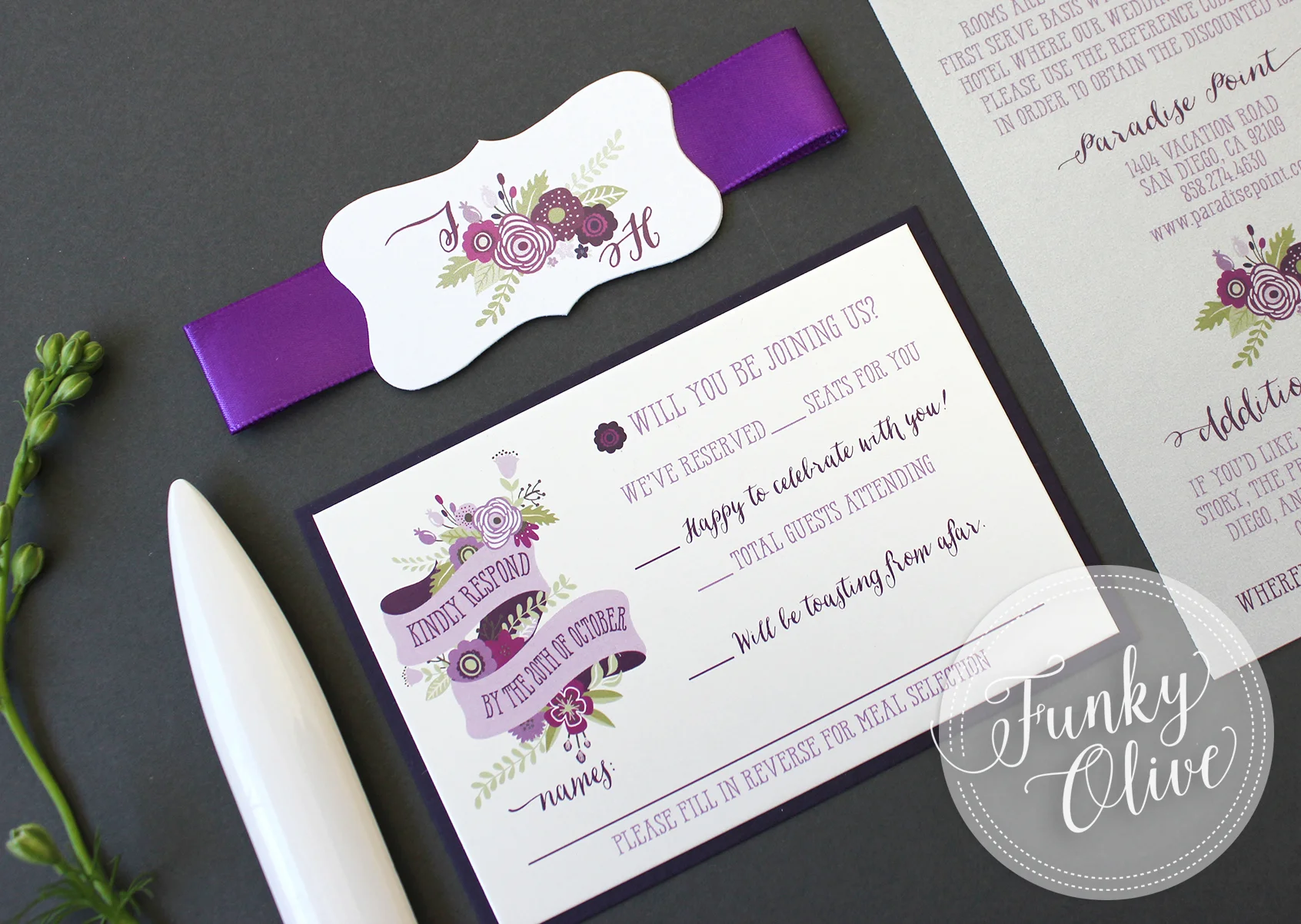 Other die shapes are available as well, like this elongated frame with a soft curves. 