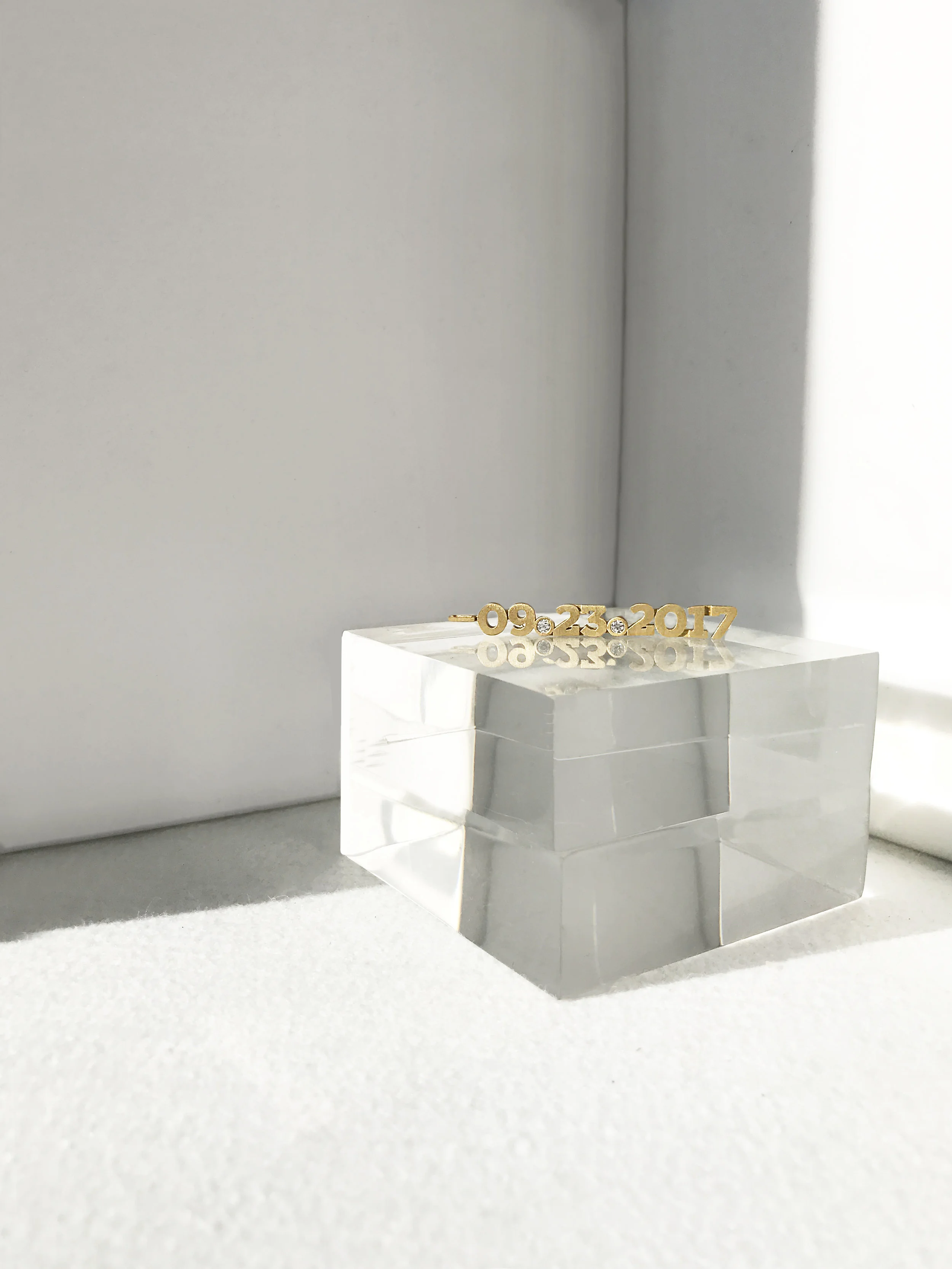 dates necklace .jpg