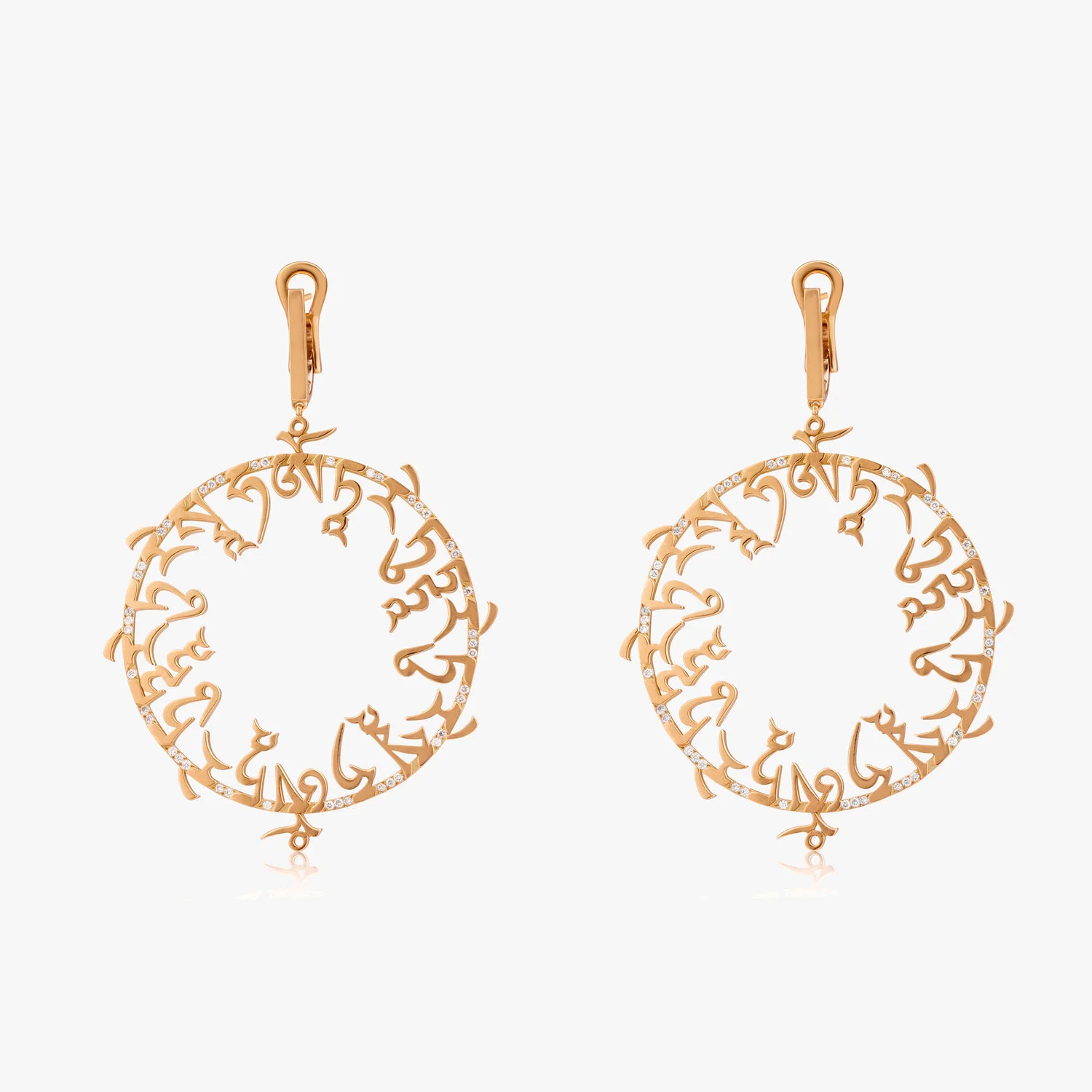 Om tare tuttare ture soha, in a beautiful Tibetan script, find them here