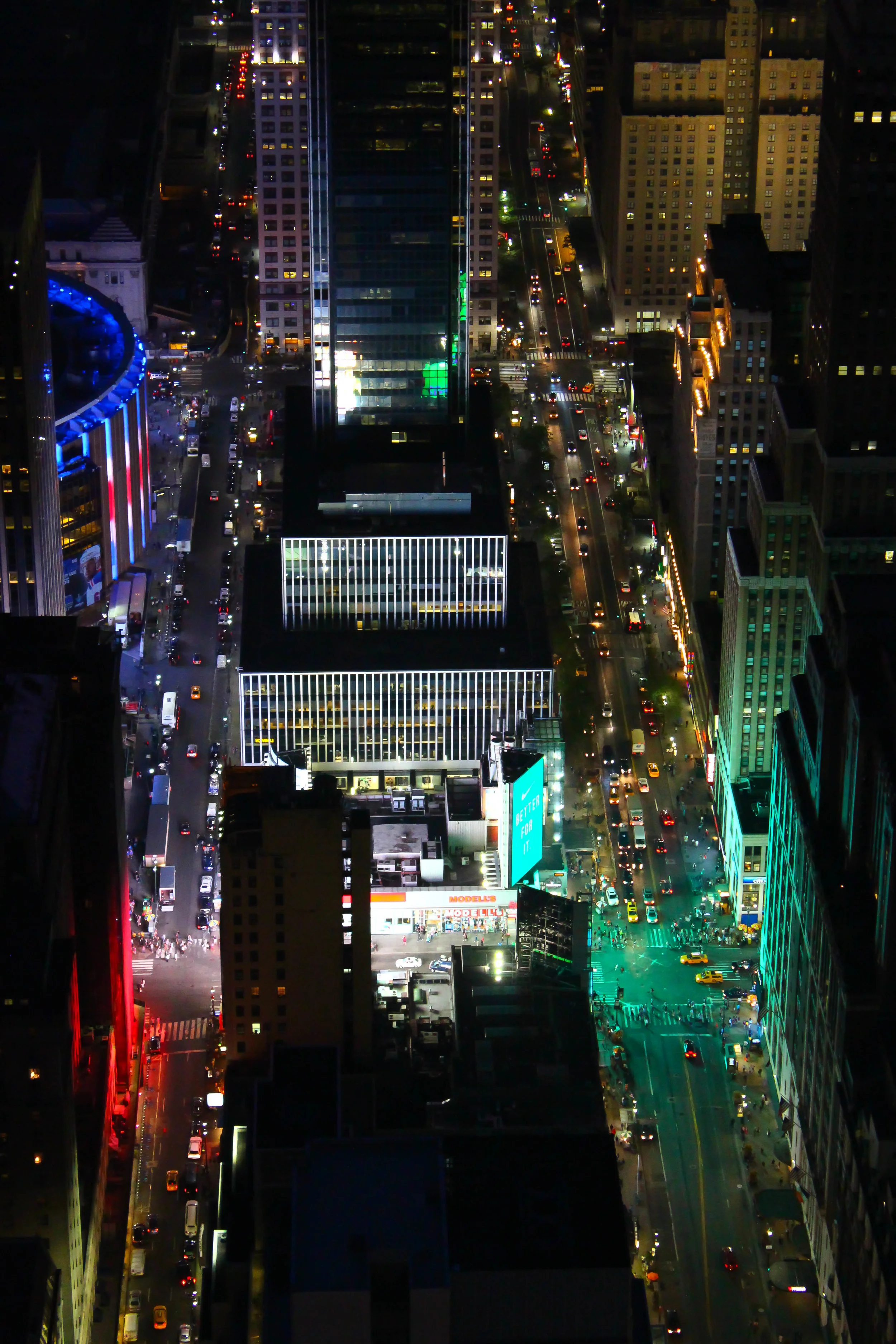 Empire State Building, Manhattan, New York City, New York, USA | www.DoLessGetMoreDone.com |