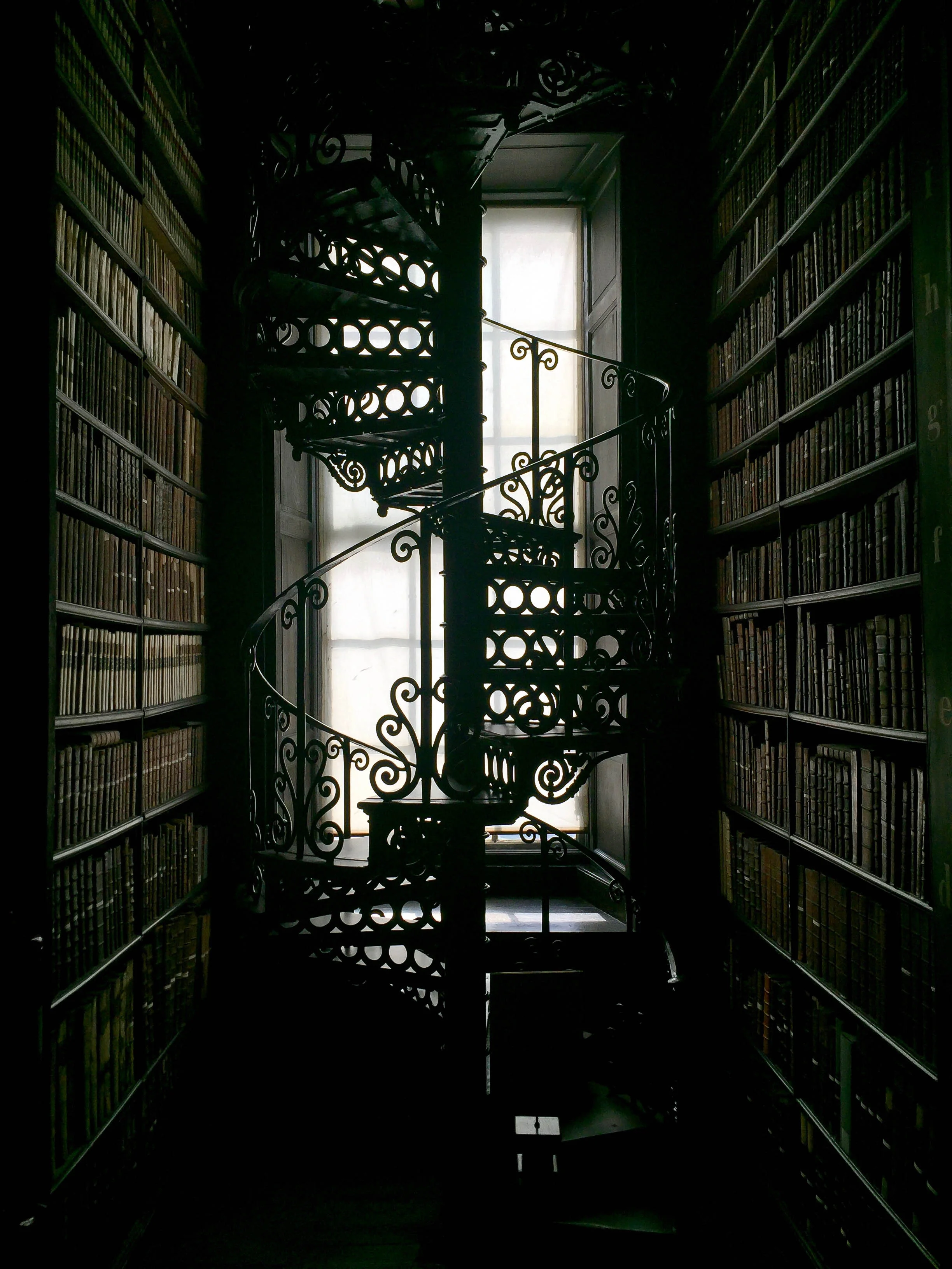Trinity College Library, Dublin, Ireland, Europe | www.DoLessGetMoreDone.com |