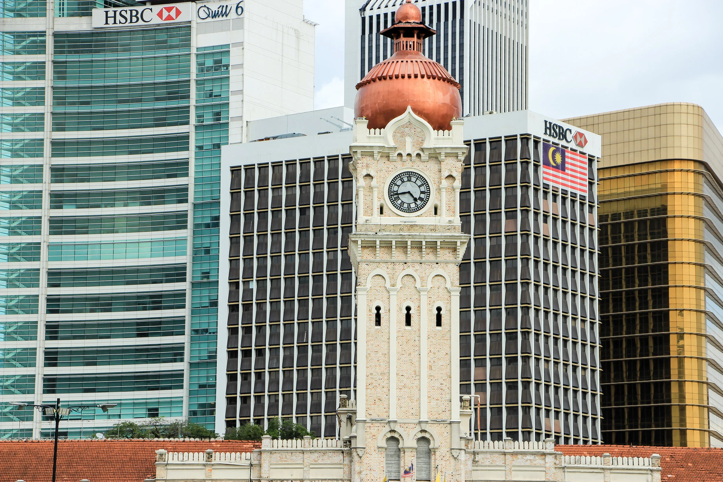 Bangunan Sultan Abdul Samad, Merdeka Square, Kuala Lumpur, Malaysia | DoLessGetMoreDone.com |
