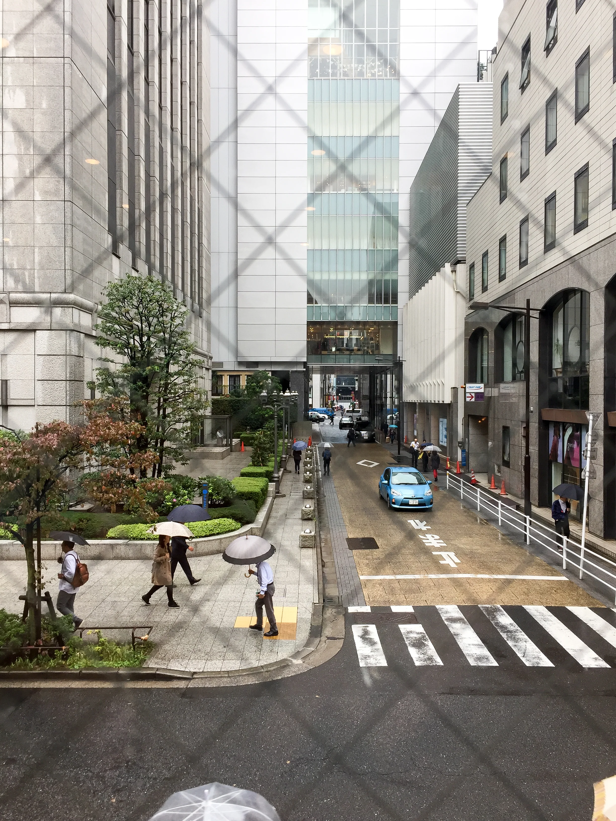 Tokyo, Japan, Asia | DoLessGetMoreDone.com | Some Things Happen For A Reason, Others Just Come With The Season