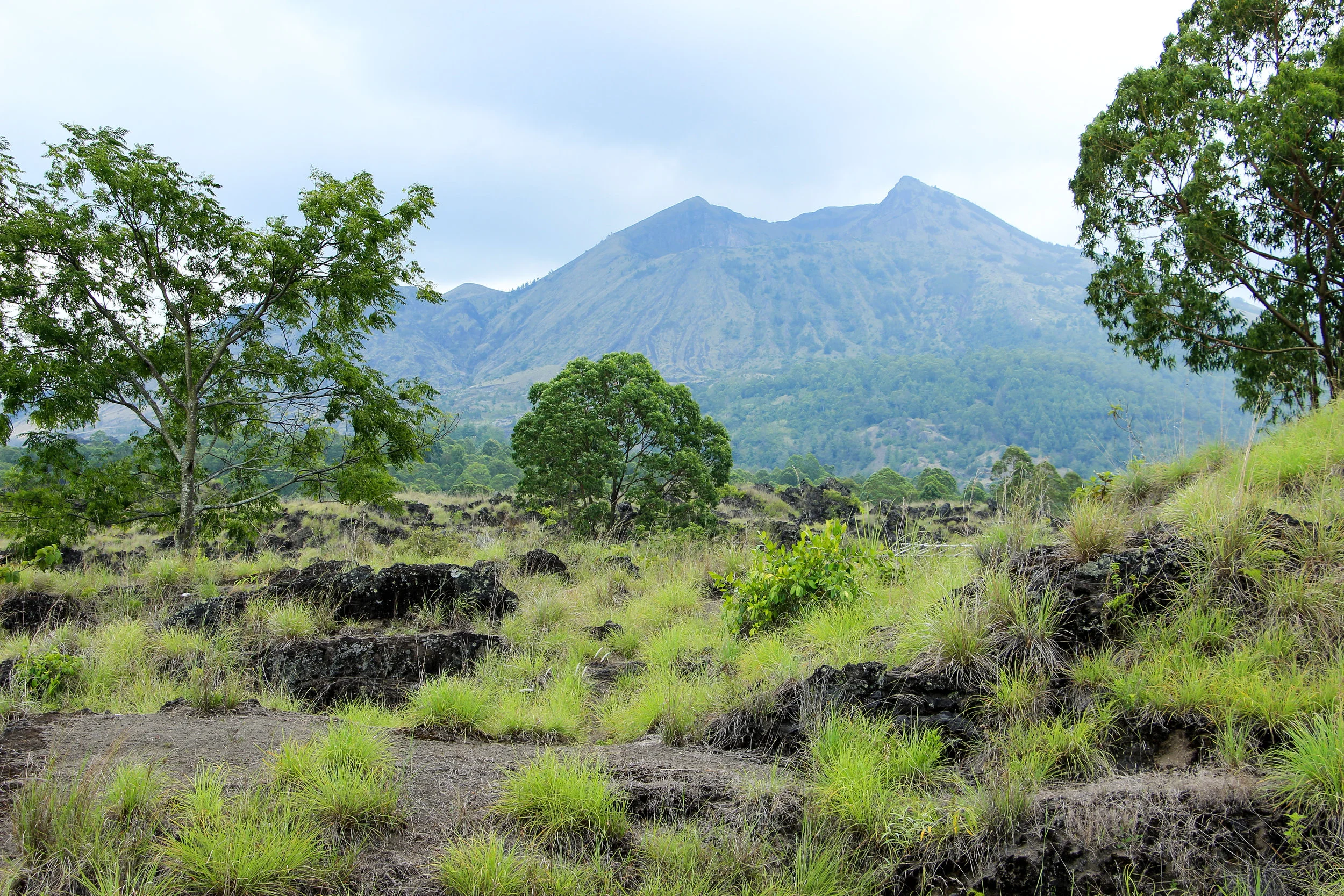 Mount Agung, volcano, Bali, Asia | DoLessGetMoreDone.com |