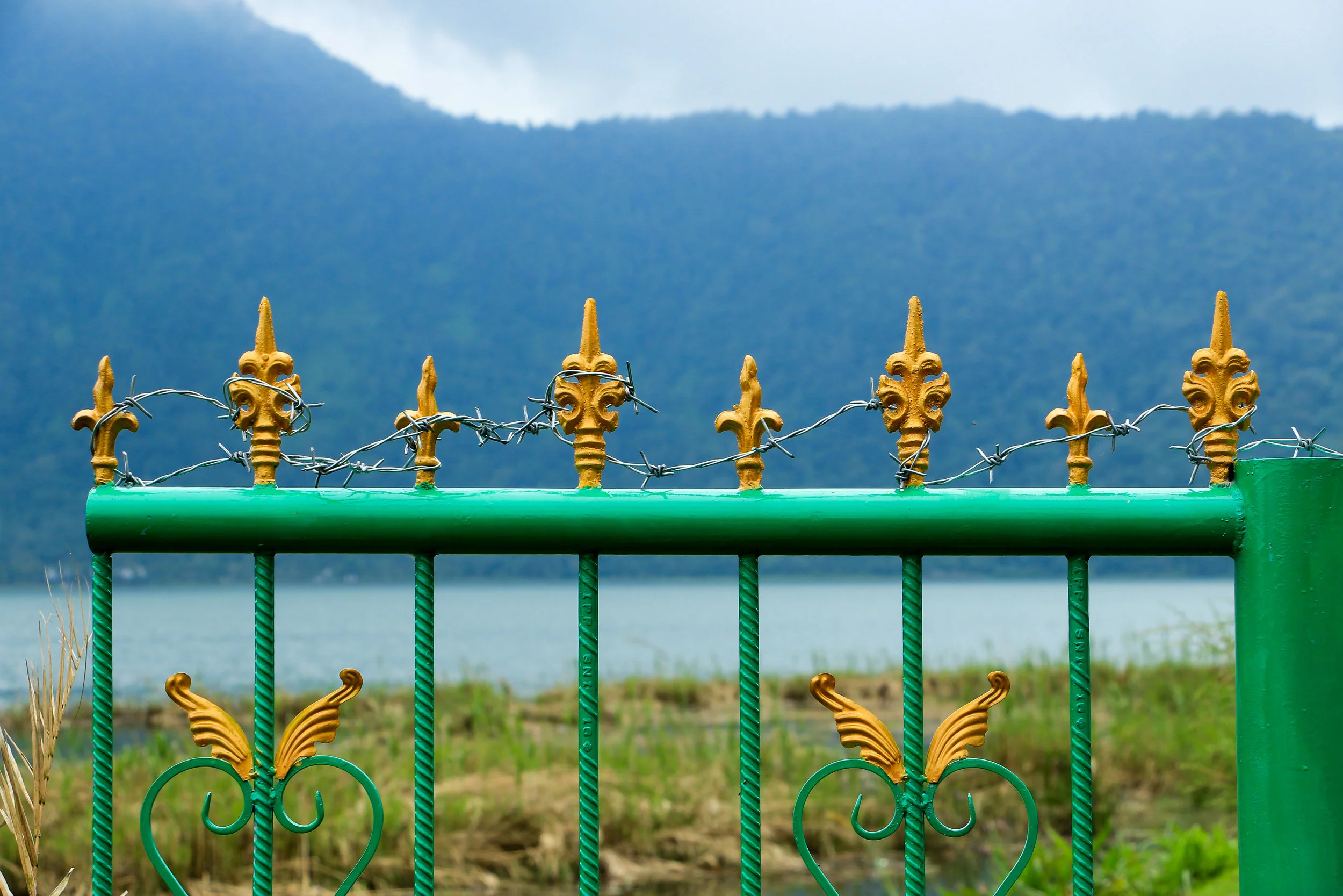 Lake Bratan, Bali, Indonesia, Asia | DoLessGetMoreDone.com |