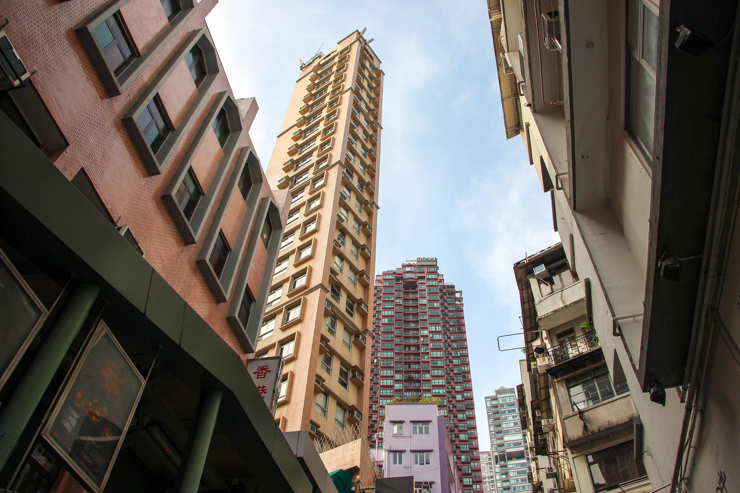 Hong Kong, Hong Kong Island, Asia | DoLessGetMoreDone.com |