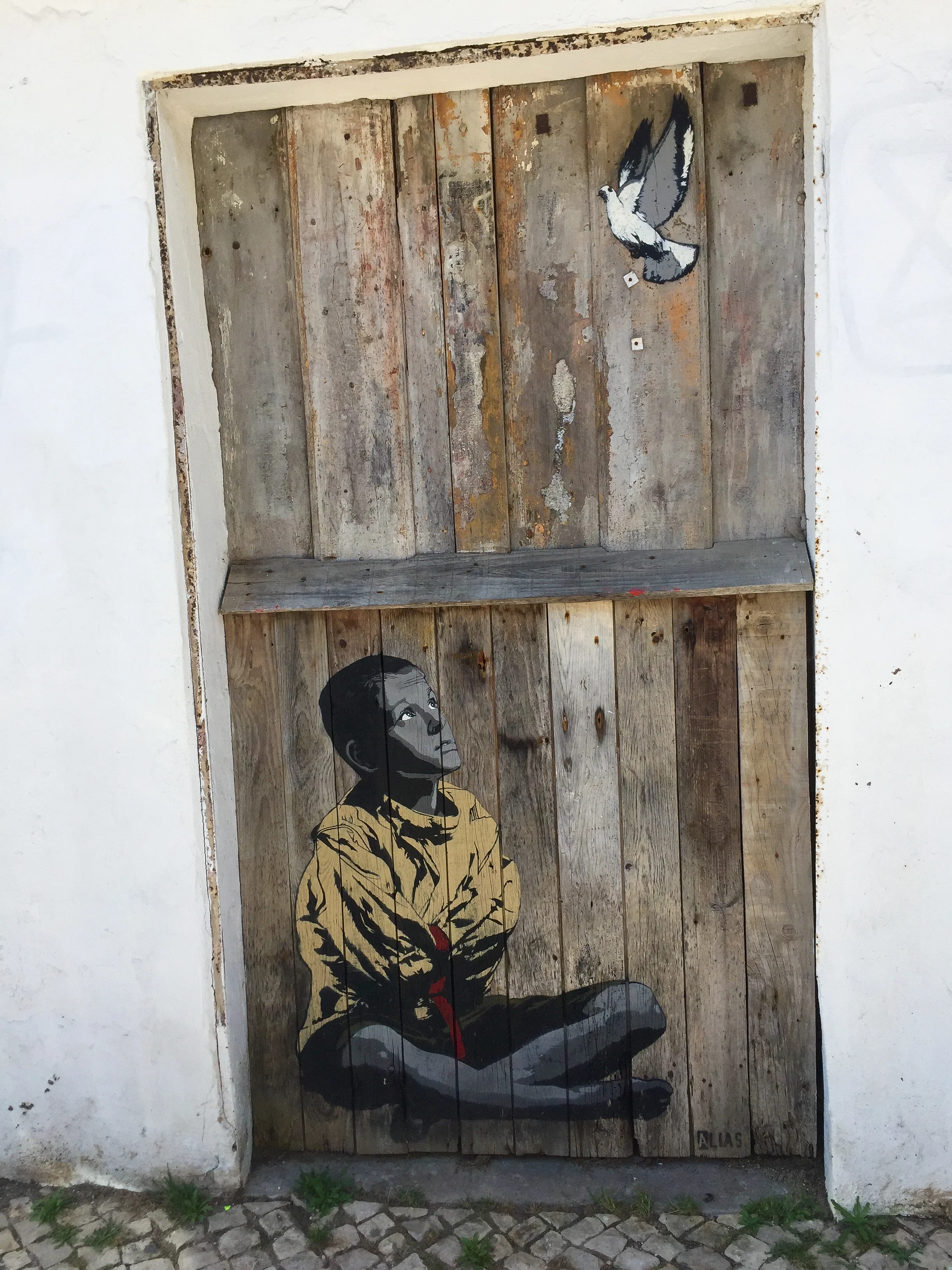 Lagos, Portugal, Europe | DoLessGetMoreDone.com | What can we do to make it better?