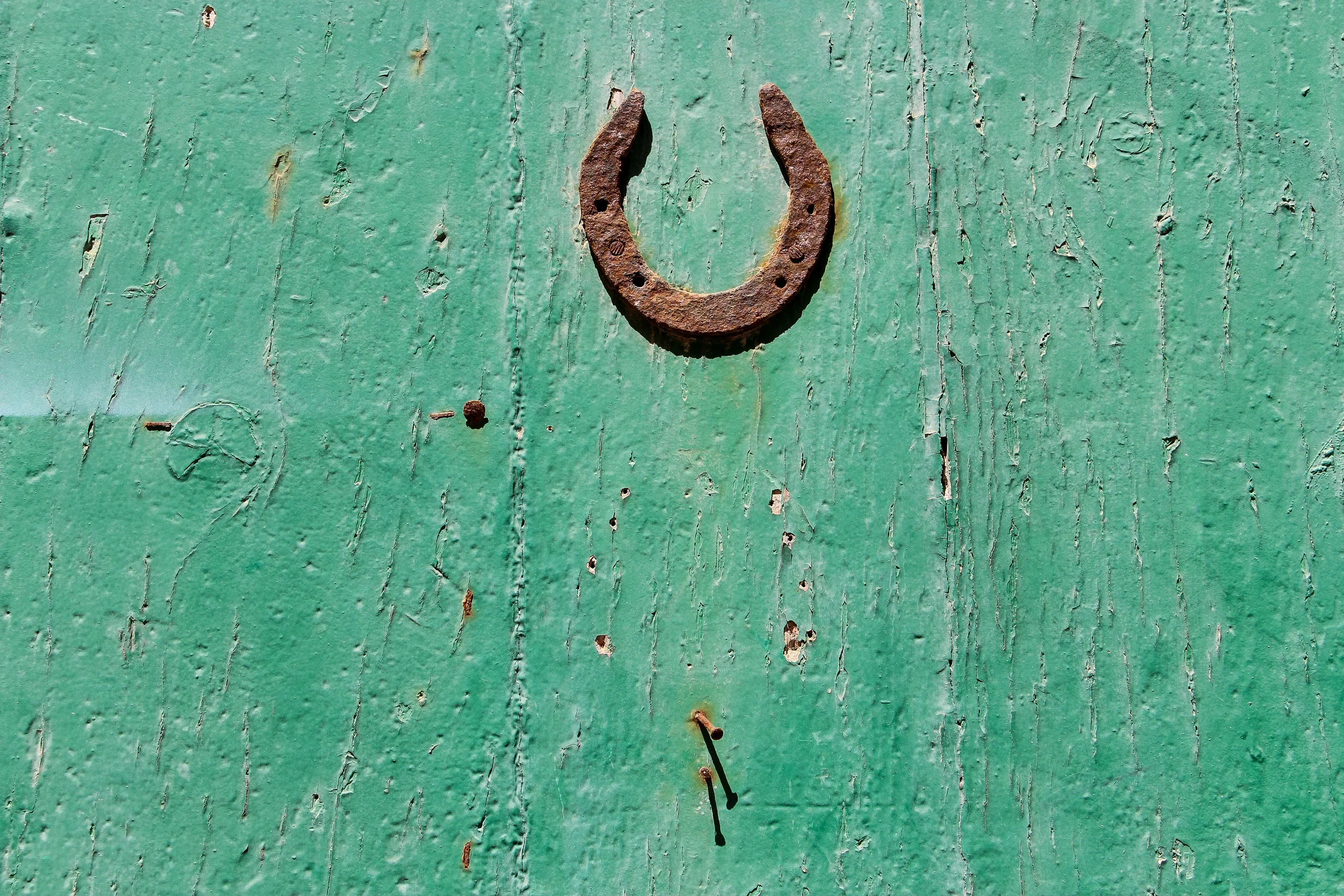 Horseshoe | Green Door | Old House of Malta | Old Town of Valletta | - Thinking About Appreciation For Quality In Malta | Malta, Europe | DoLessGetMoreDone.com | - Canon Minimal Travel Documentary Photography - search for Liveability | Sustainability