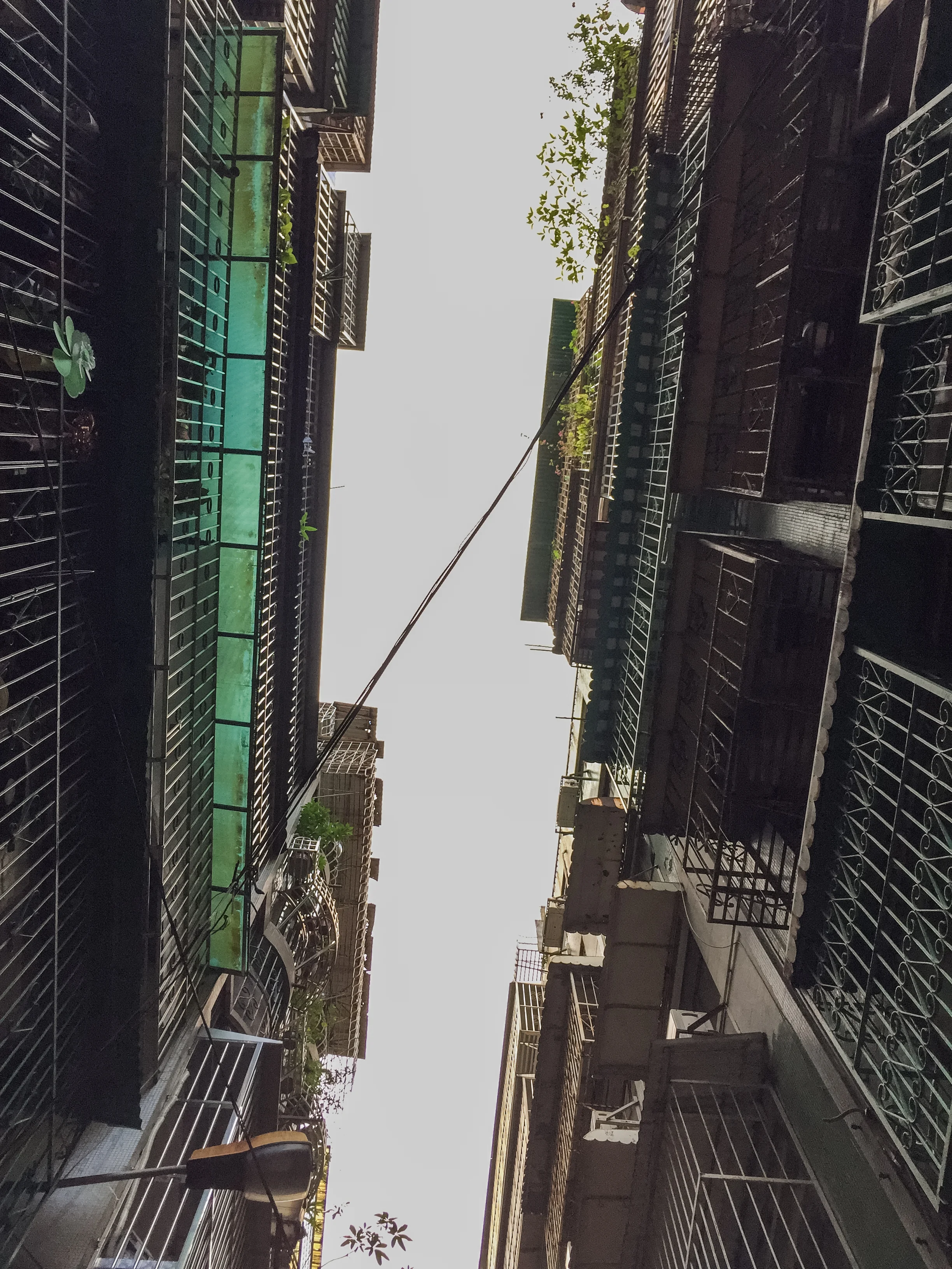 Every image has a story behind it | Macau | DoLessGetMoreDone.com | - Minimal Travel Documentary Photography - search for Liveability | Sustainability