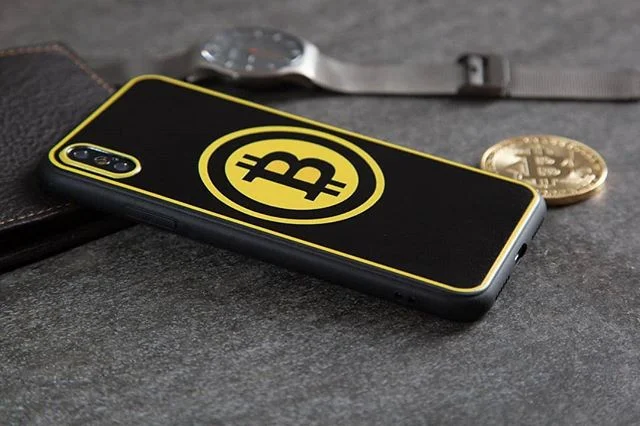 #bitcoin #iphonecase #iphone #swag #style #hip #luxury #mens #collection #photography #stilllifephotography #commercialphotography #money #follow #watch #followforfollowback