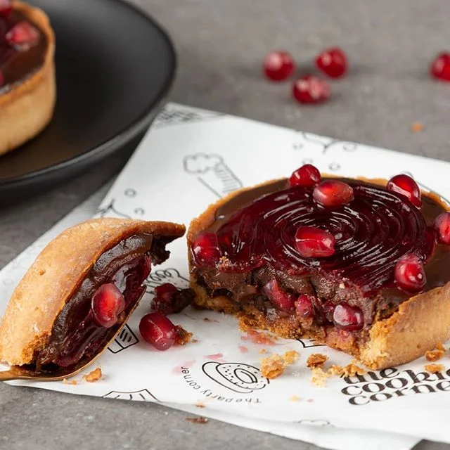 Pomegranate mousse pie!!!
Pure deliciousness from the one and only @cookie corner
#sweettooth #bakery #photography #stilllifephotography #foodphotography #food #foodporn #foodpic