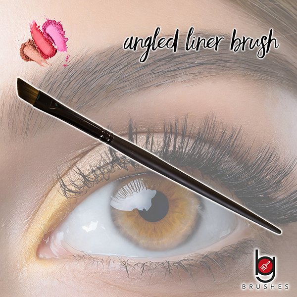 03-Angled-Liner-Brush.jpg