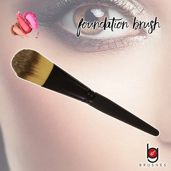 07-Foundation-Brush.jpg