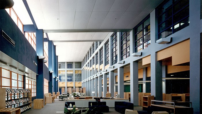 Miami Dade College Homestead Campus, the largest community college in the US, which enrolls more than 180,000 students