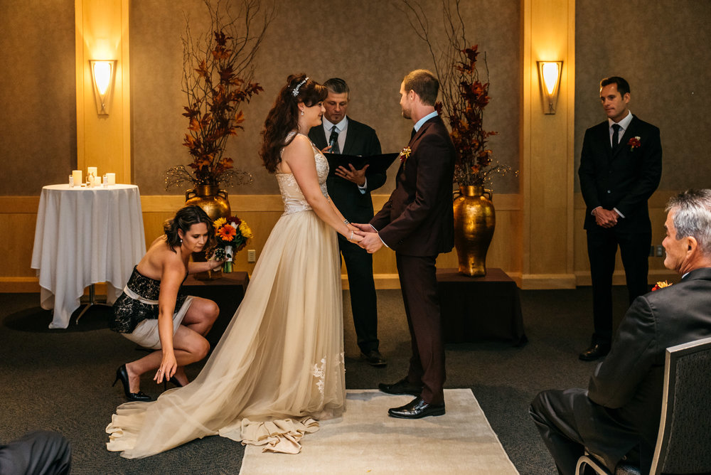 150919hollyburn_country_club_wedding_photographer14.jpg