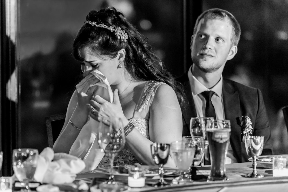 193236hollyburn_country_club_wedding_photographer_reception17.jpg