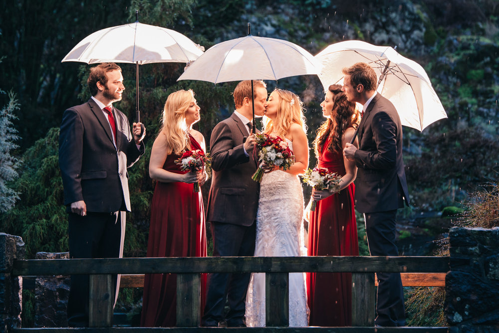 18-queen-elizabeth-park-wedding-photo-umbrella.jpg