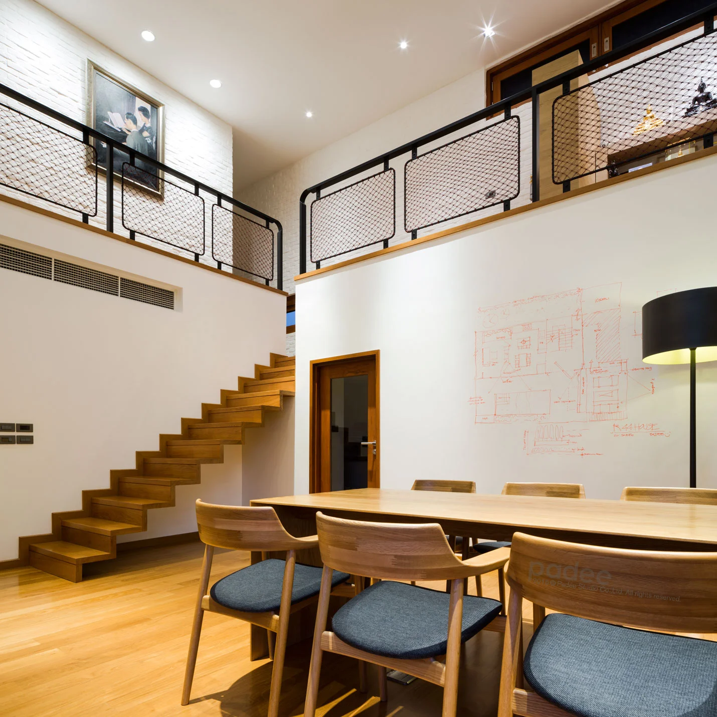 Ratchada44 Residence : Workshop Room
