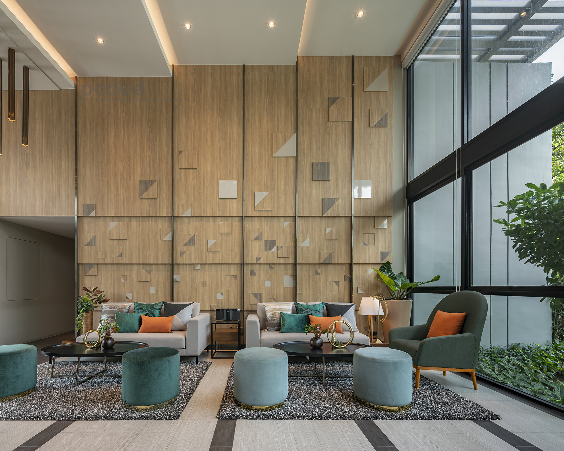 Lobby & Living Area : Tower A