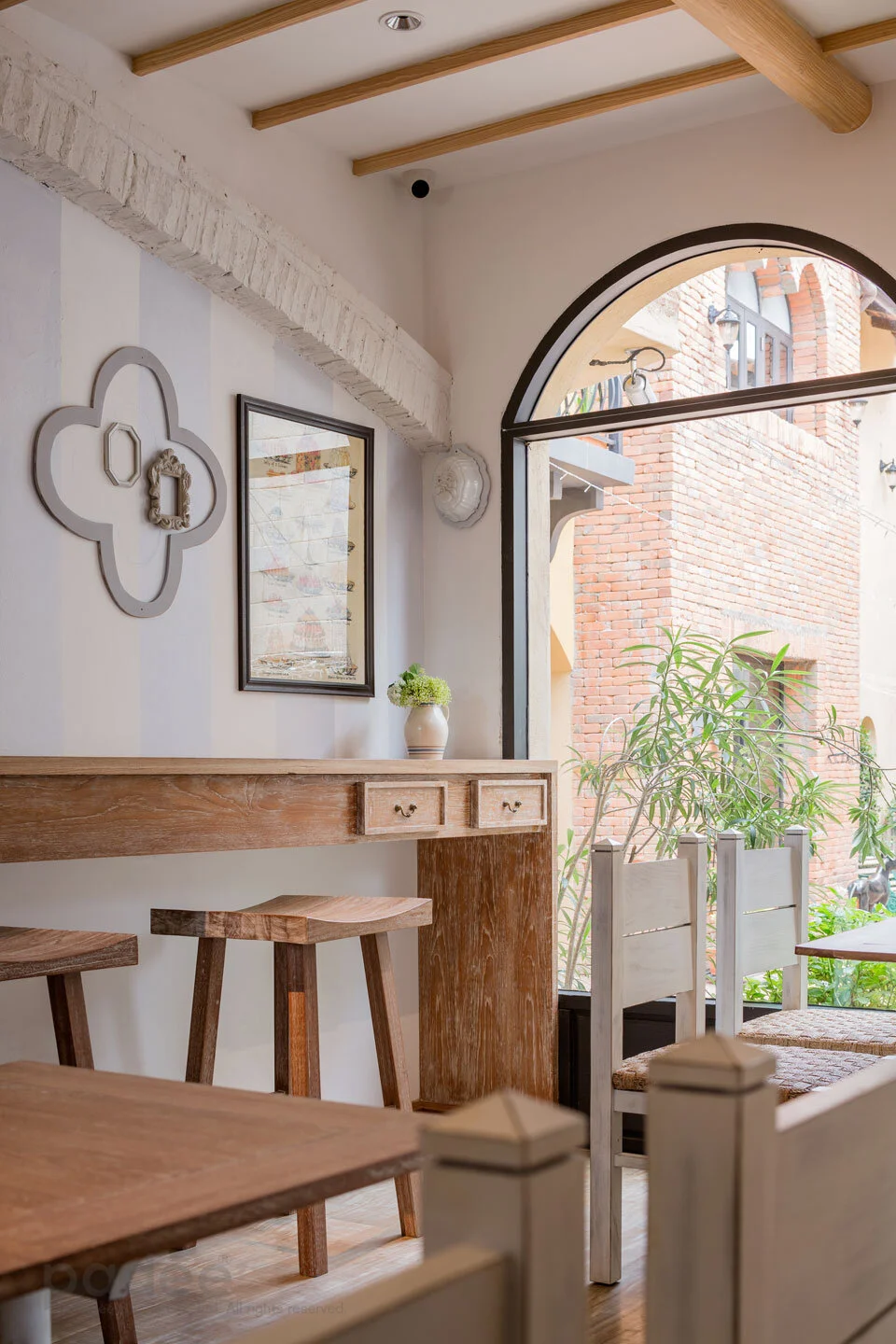 Chair & Bar Stool