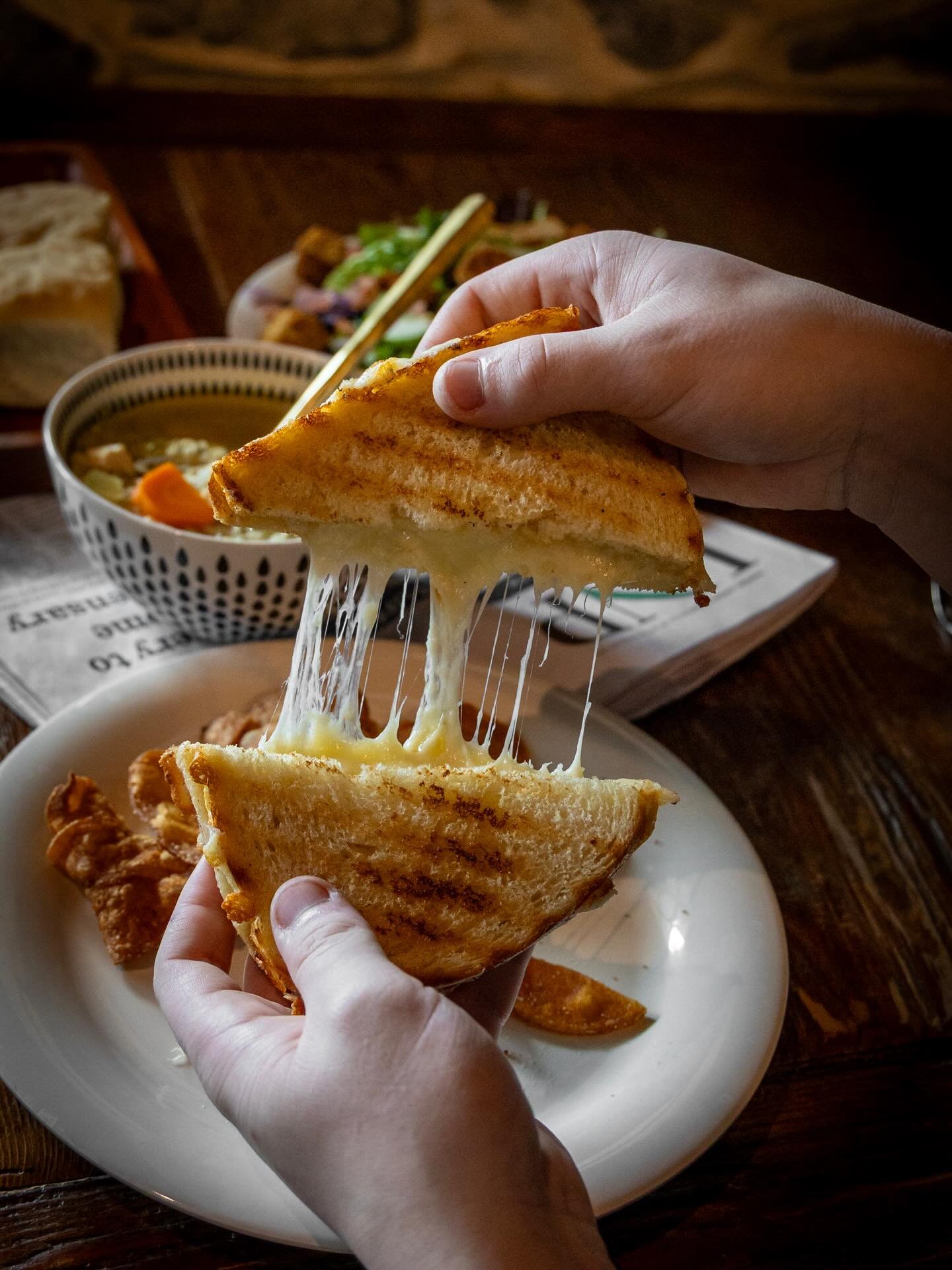 Oh my cheese! 🧀 Don&rsquo;t forget the grilled cheese with your soup or salad. #cheeselover #lunchdate #souptime