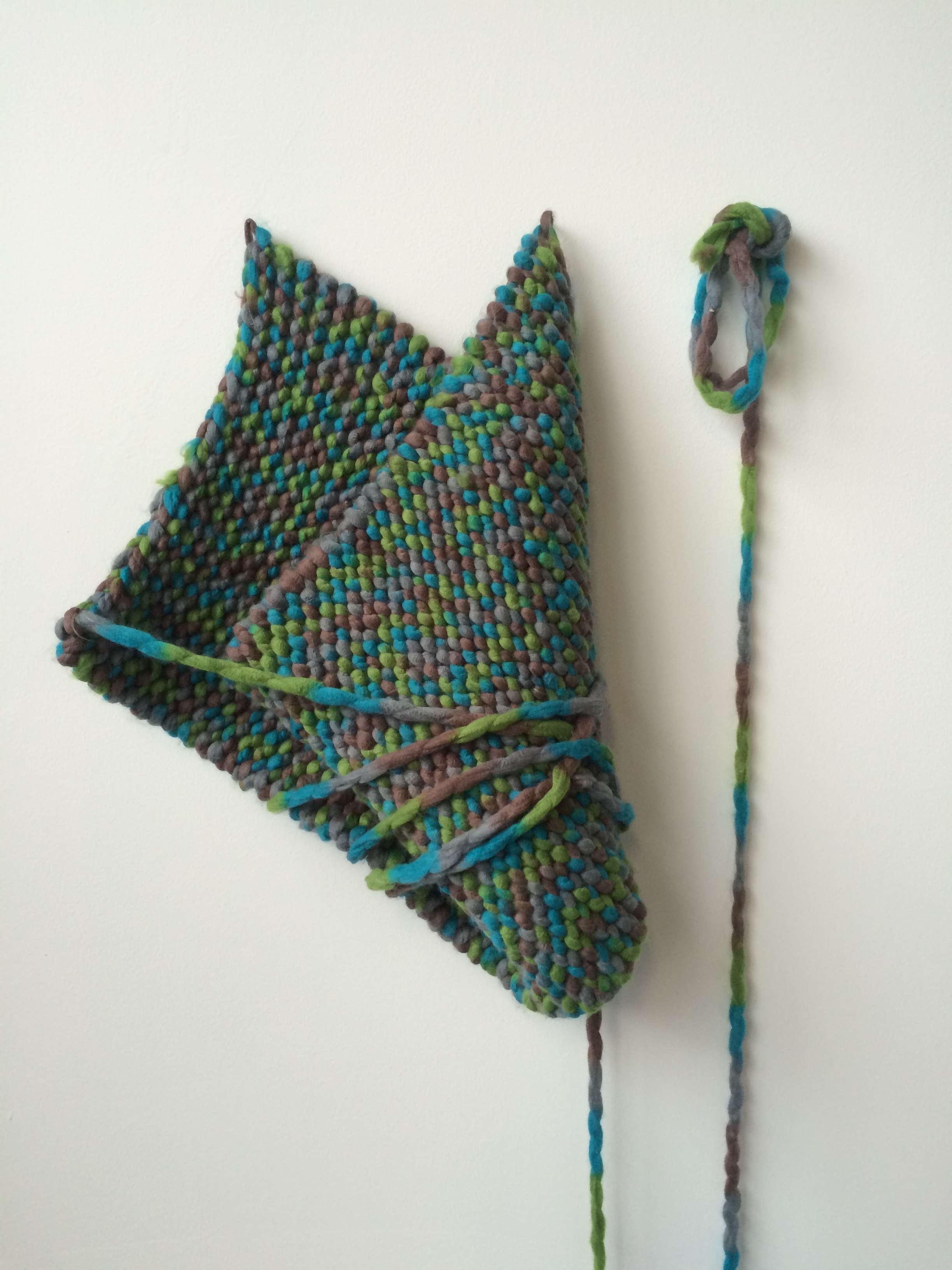 Maude Findlay | 2015 | knitted acrylic yarn | variable dimensions