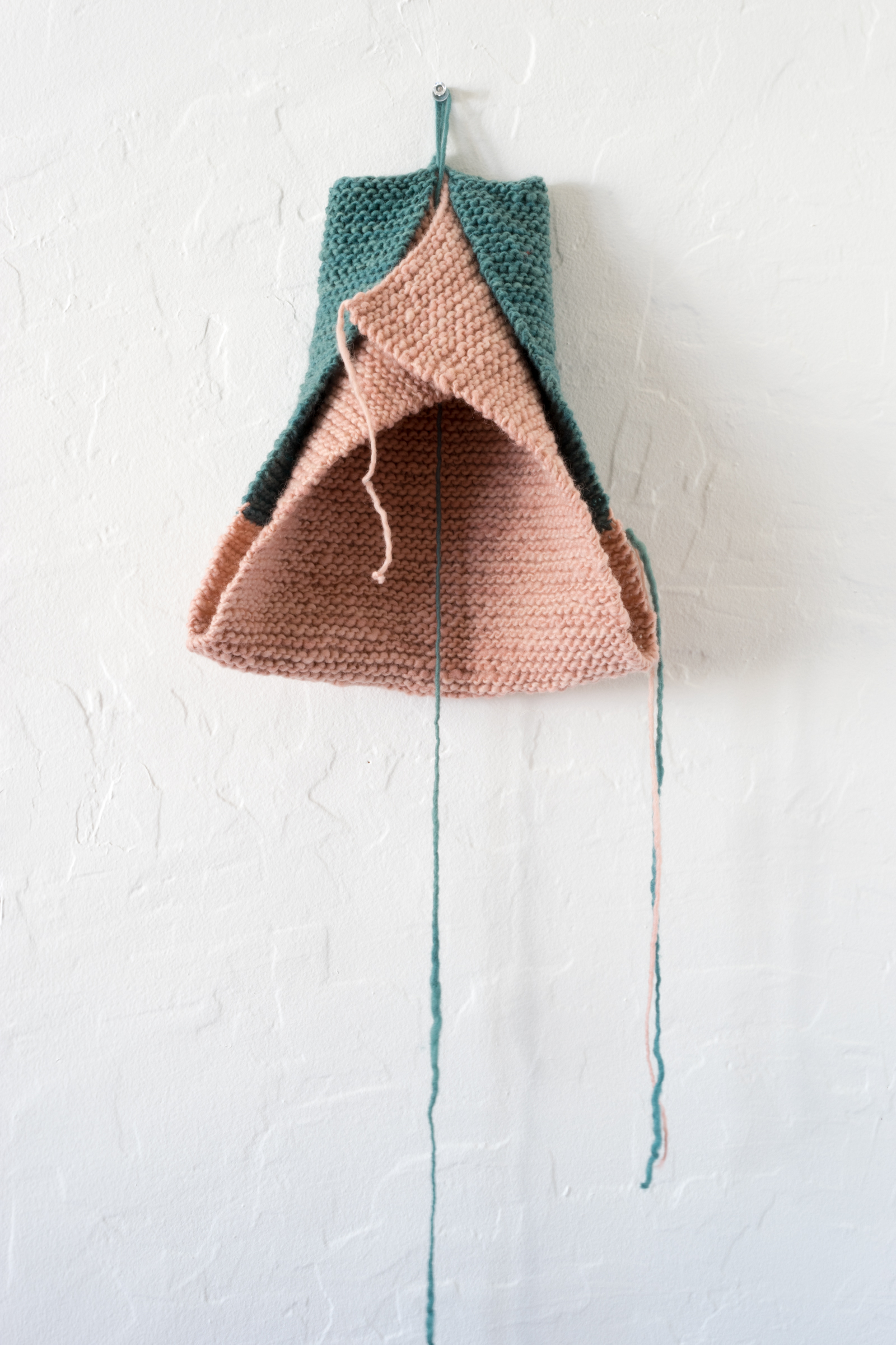 Elyse Keaton | 2014 | hand knitted wool | 25 x 10