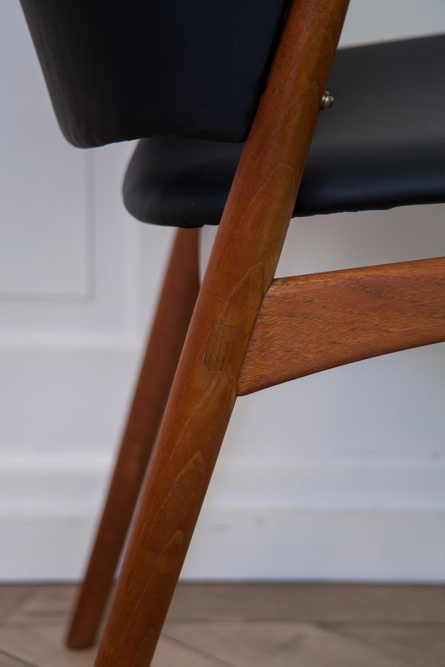 Stuhl Teak Schweiz