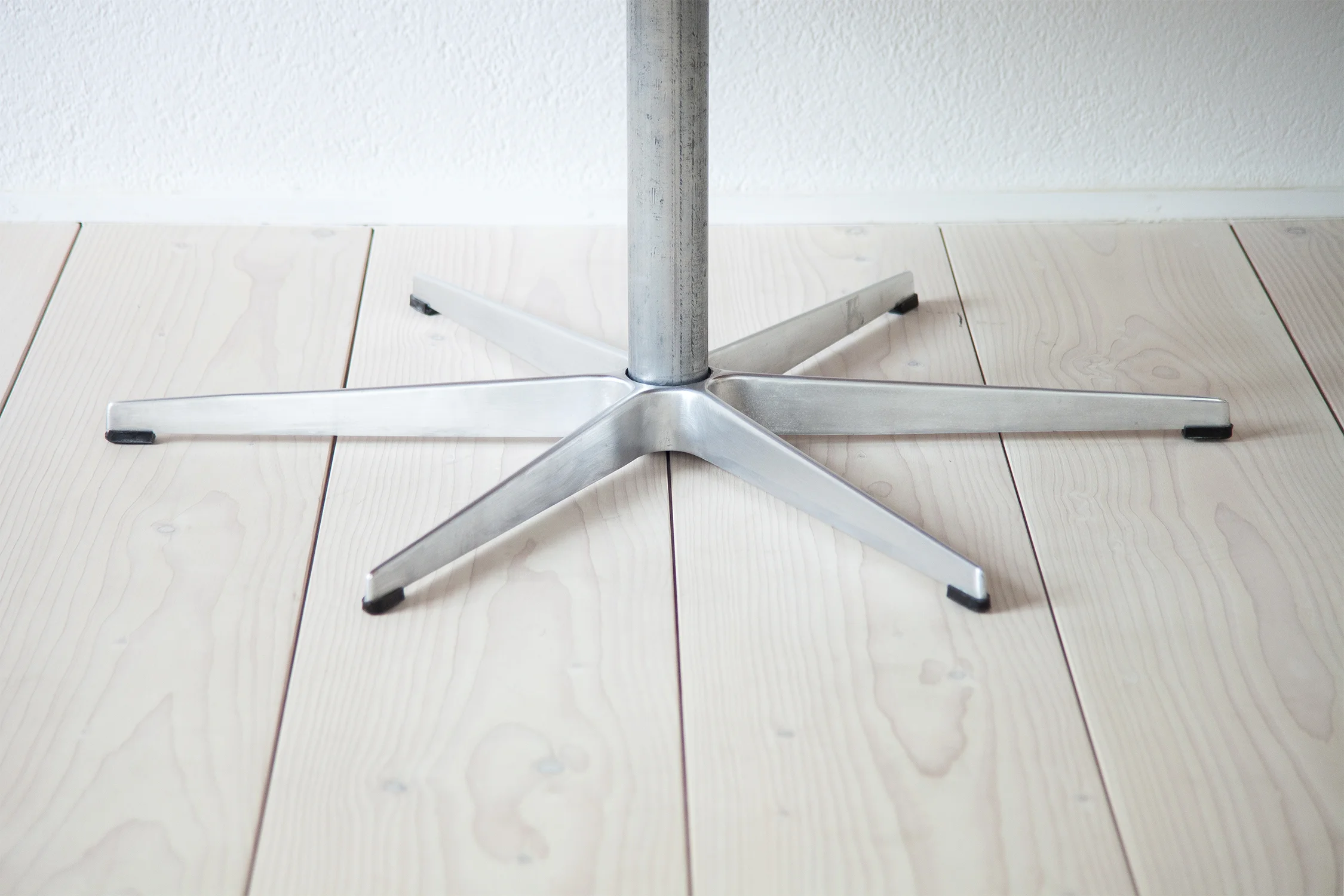 Möbel Arne Jacobsen Zürich