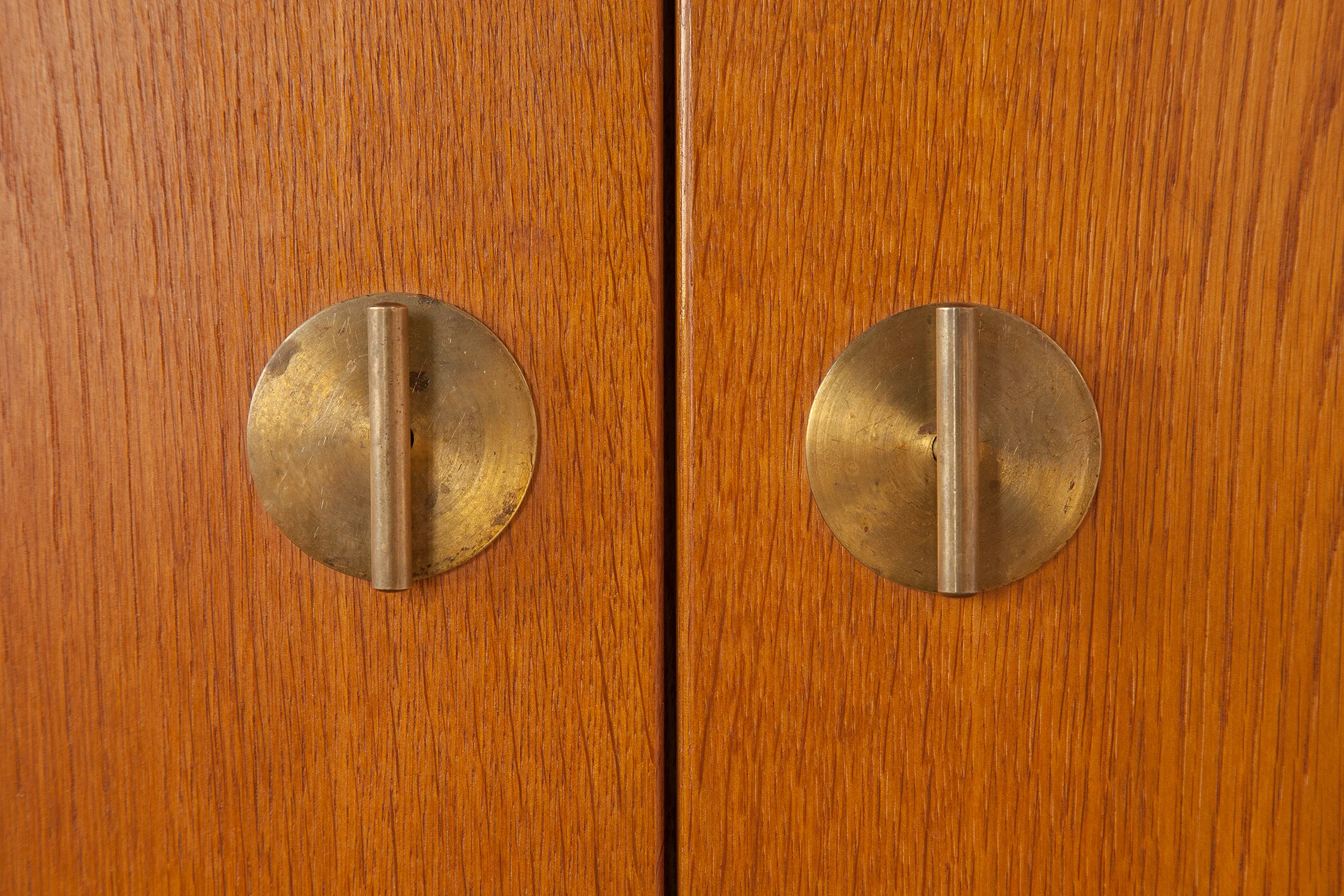 Design Möbel Zürich gebracht