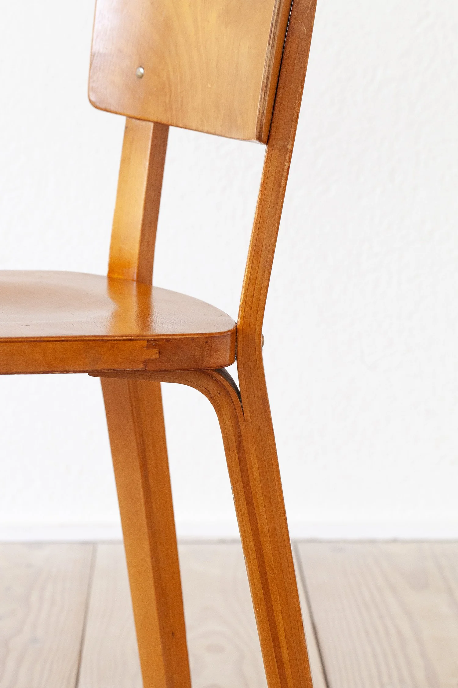 Rare_Aalto_Chair_1930s_11.jpg