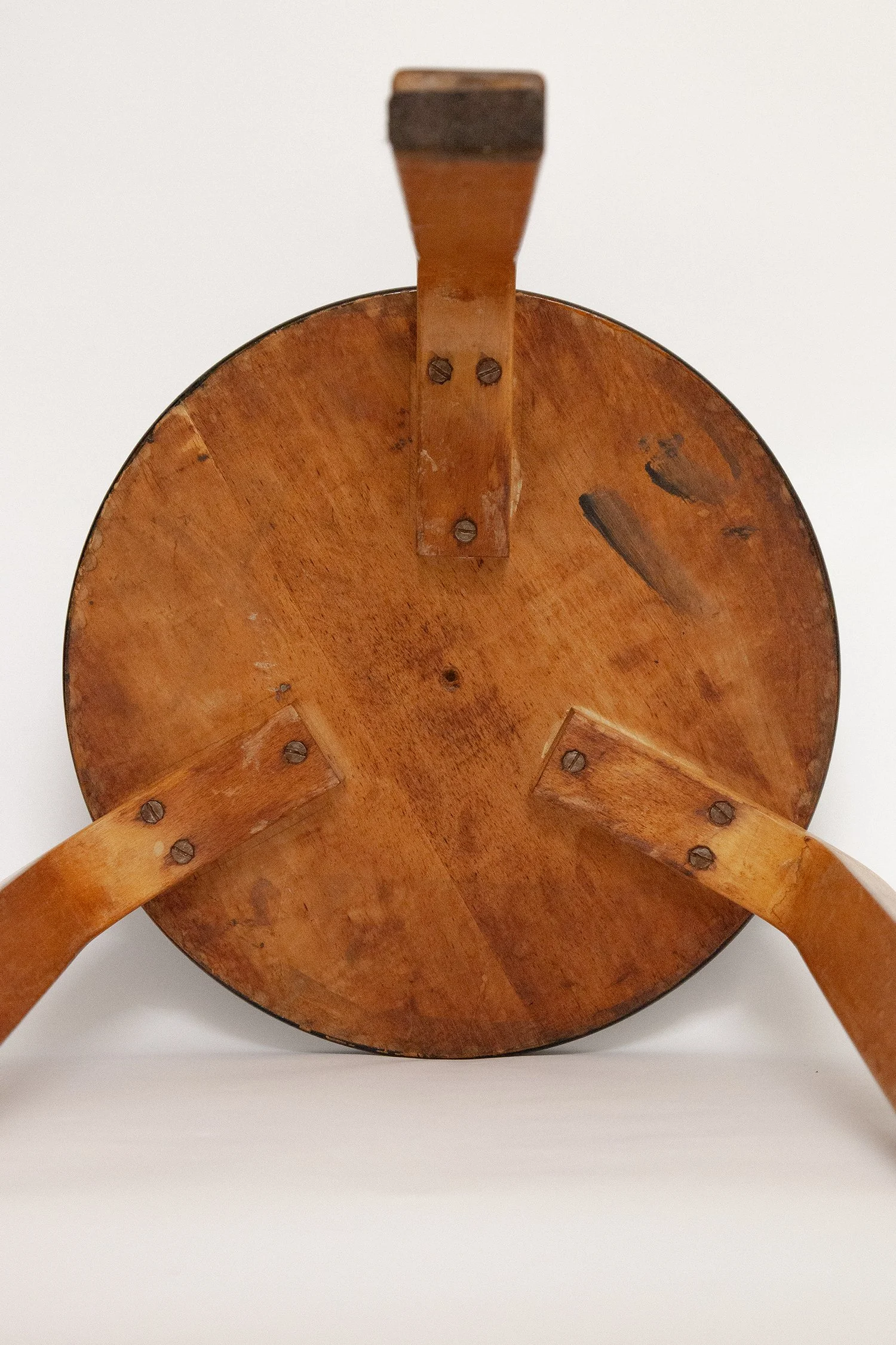Old_Aalto_Stool_60_06.jpg