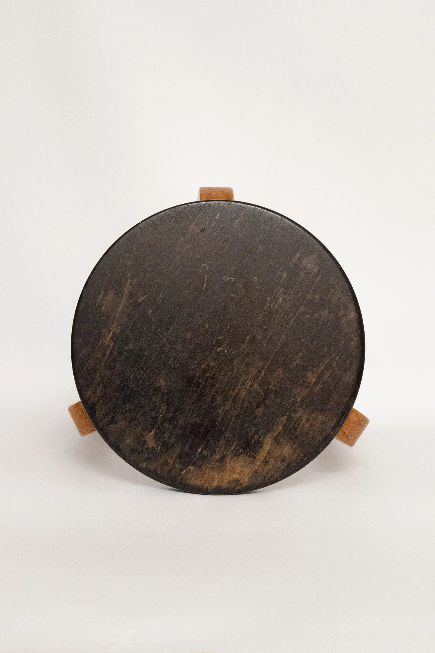 Old_Aalto_Stool_60_05.jpg