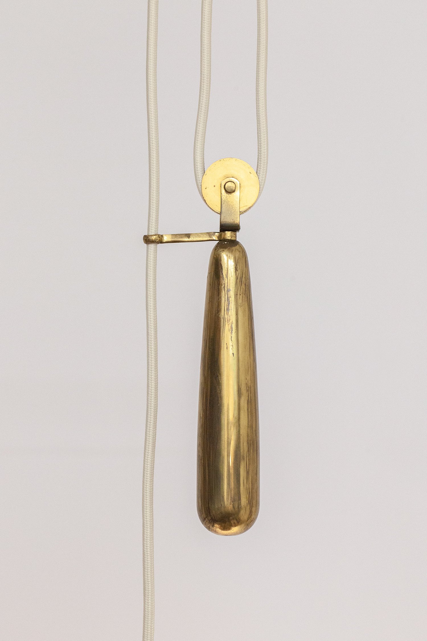Counter_Weight_Pendant_Lisa_Johansson_Pape_Orno_13.jpg