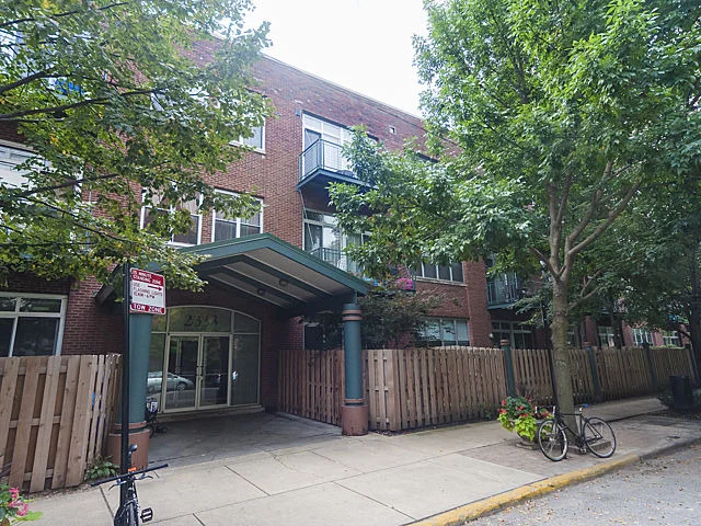 2333 W. St Paul, #222