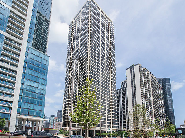 360 E. Randolph, Unit 1406