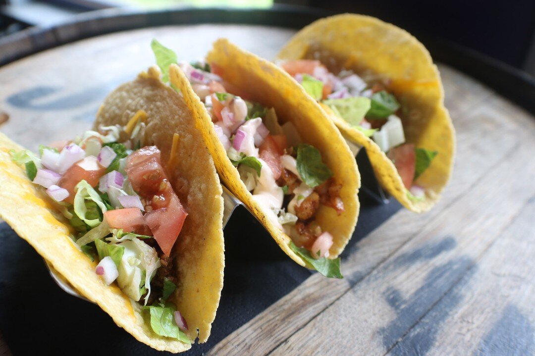 FYI: You can&rsquo;t be sad while eating $2 tacos

Open @ 3 pm!

#seeyouatjax