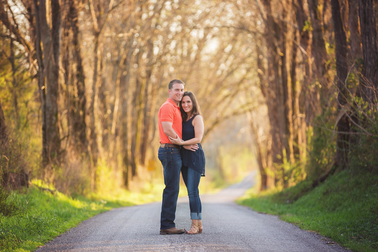 027_Daniel+Mia_Engagement-X2.jpg