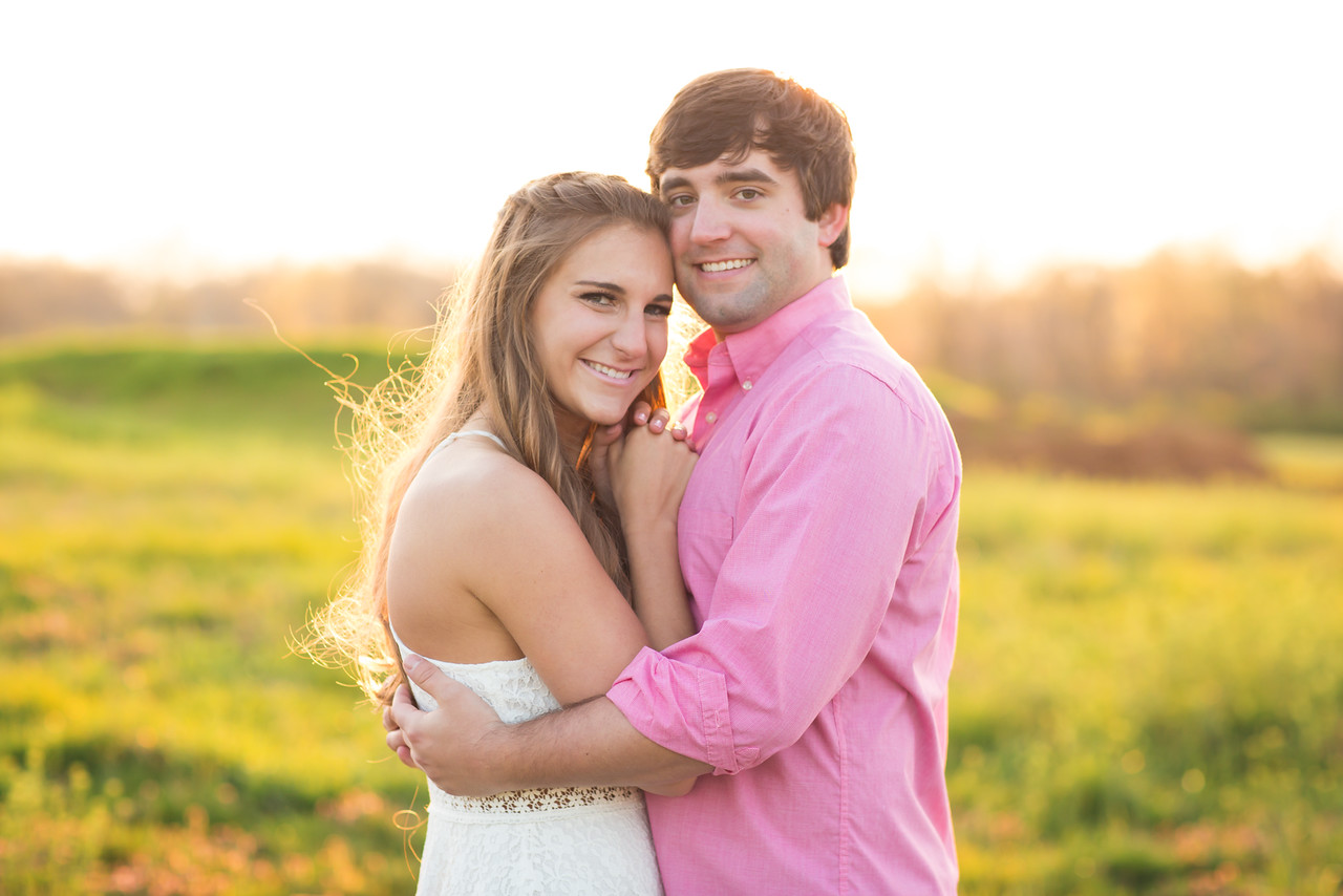 074_Zach+Emma_Engagement-X2.jpg