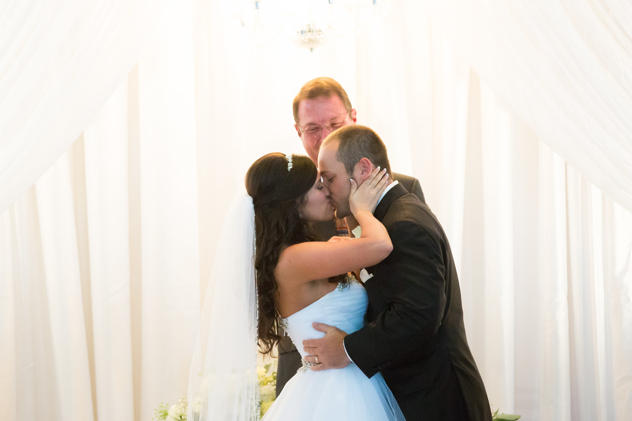 0713_Josh+Lindsey_Wedding-X2.jpg
