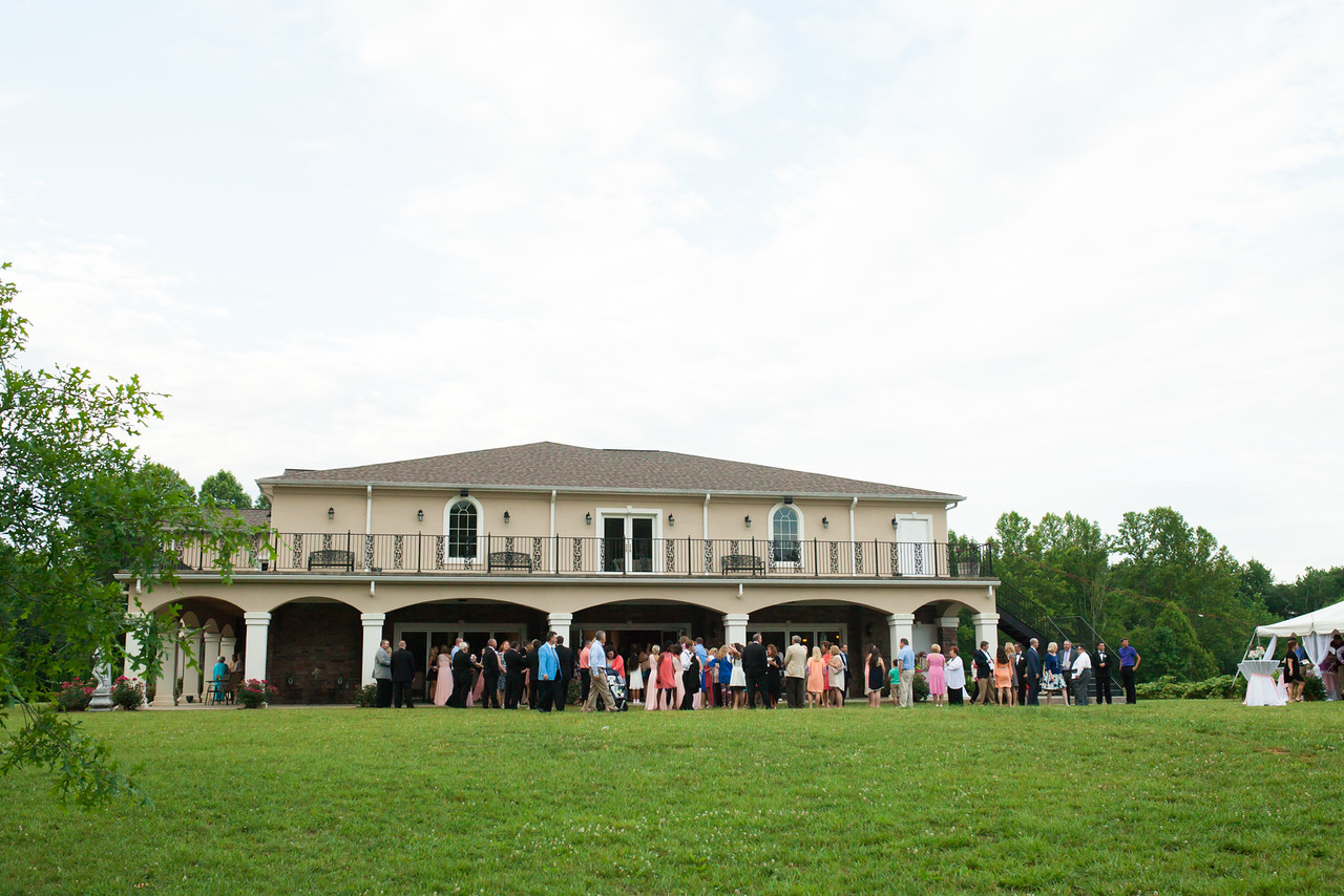 0779_Josh+Lindsey_Wedding-X2.jpg
