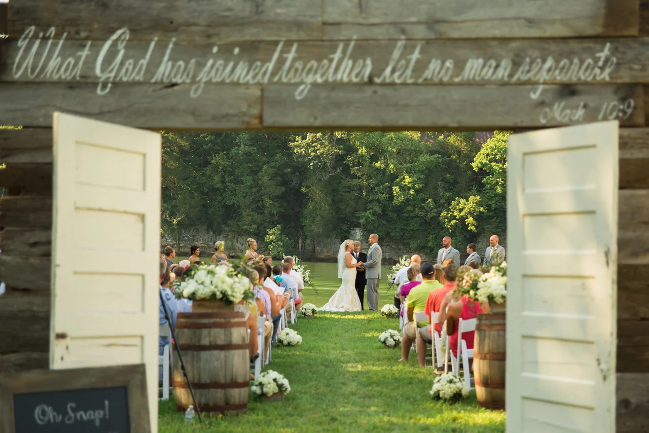 361_Kyle+Shauna_Wedding-X2.jpg