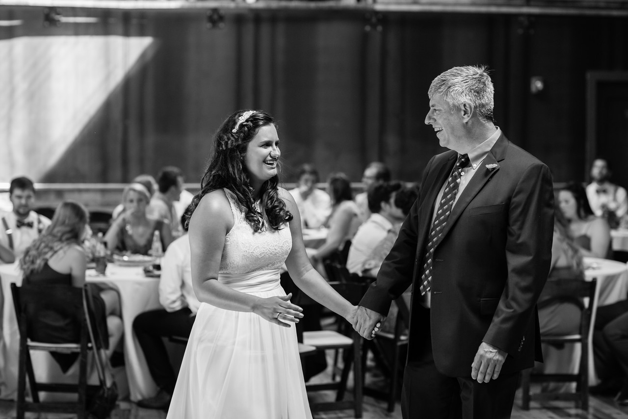 608_Jordan+Chelsea_WeddingBW-X2.jpg