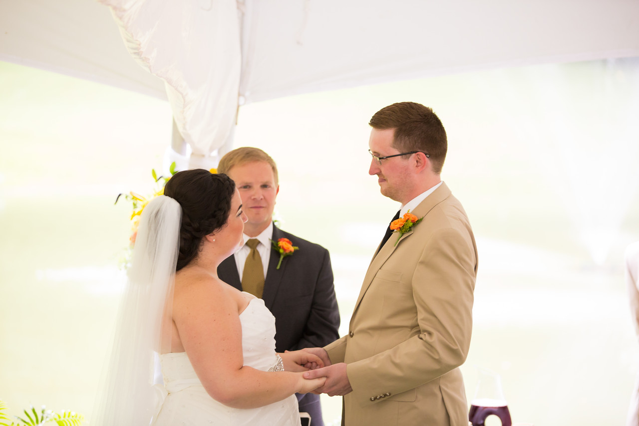 390_Chris+Hannah_Wedding-X2.jpg