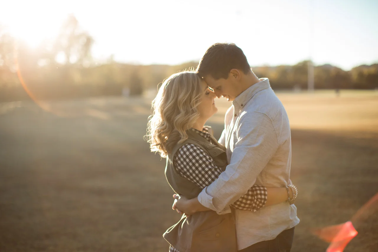 099_Sam+Kaite_Enagement-X2.jpg