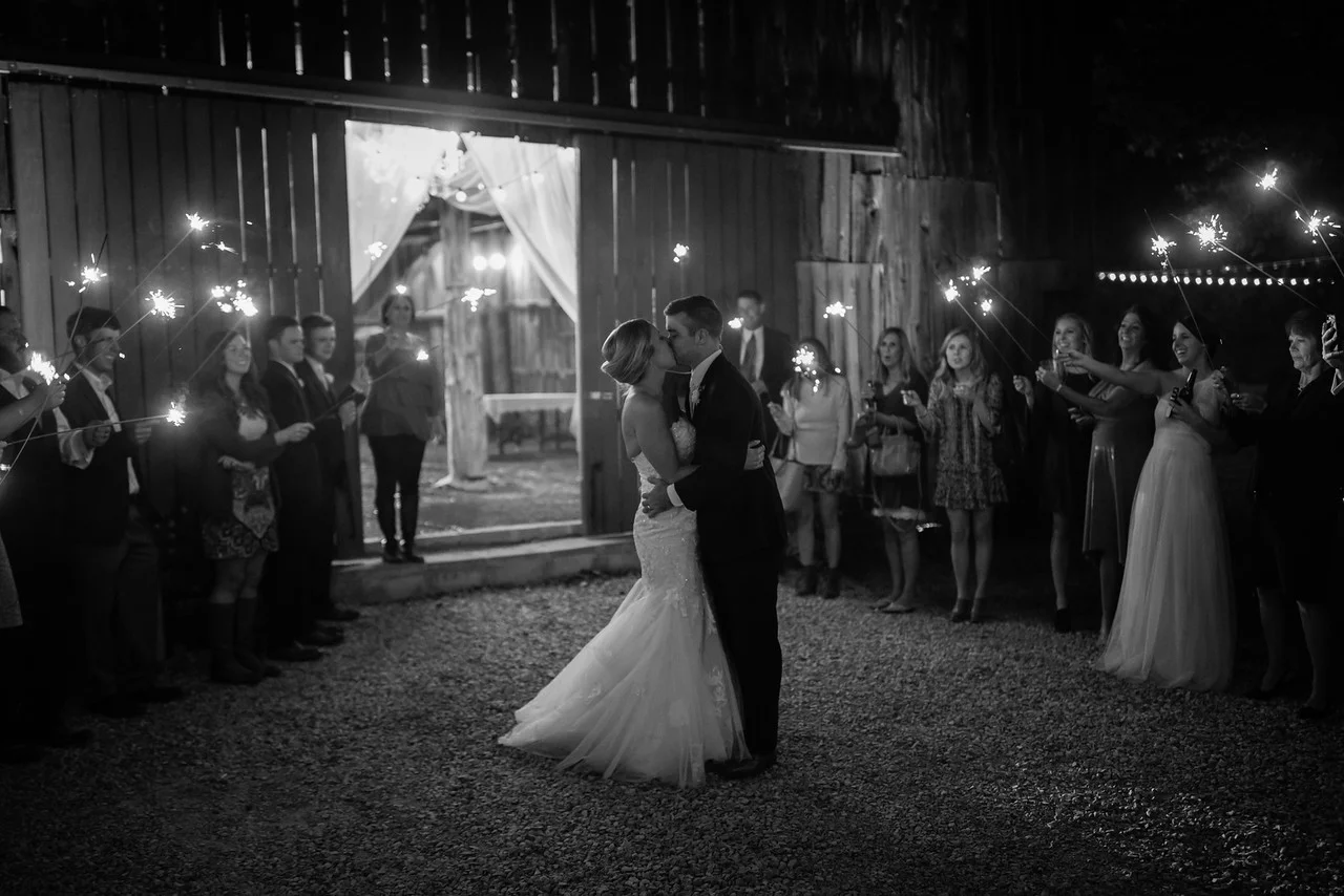 1084_Martin+Victoria_WeddingBW-X2.jpg