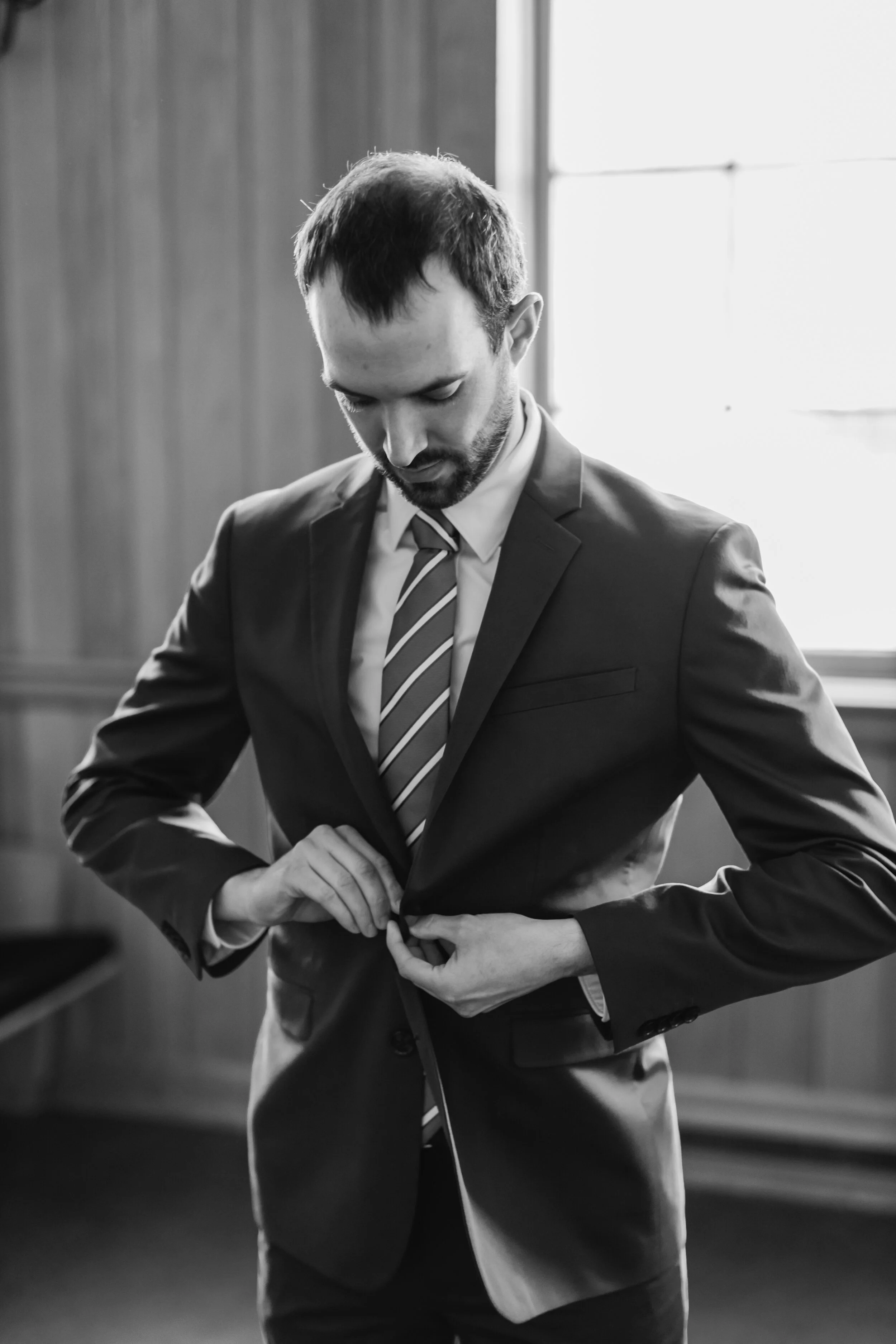 7_Sam+Caroline_WeddingBW.jpg