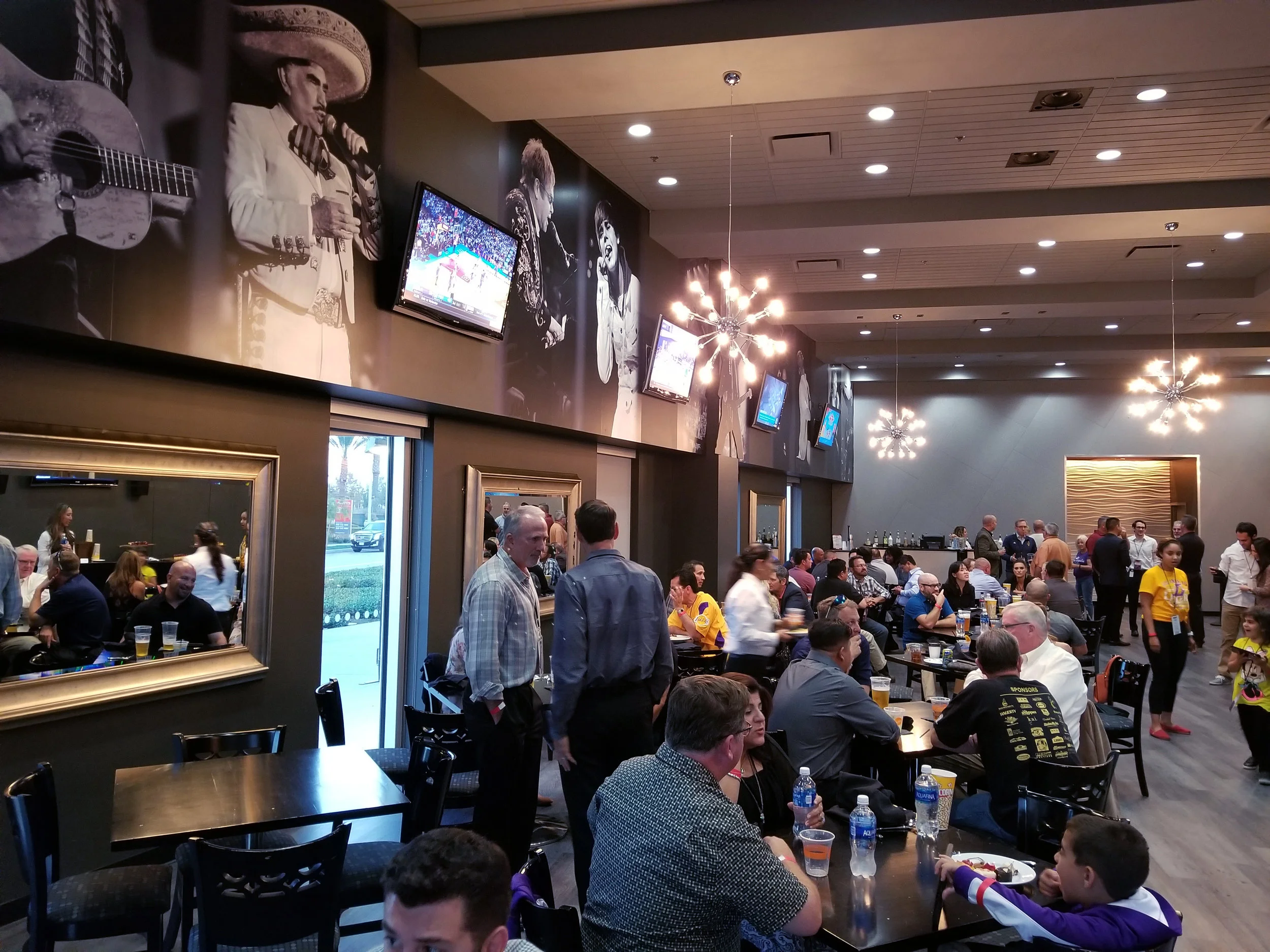 BIA HOOPS NIGHT_BALDY CHAPTER_116.jpg