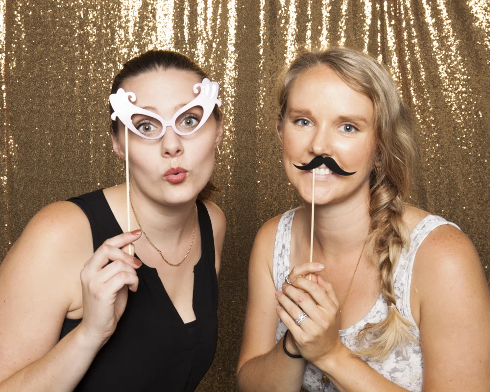 2018_0817_friends_and_family_open_house_photo_booth_0244.jpg